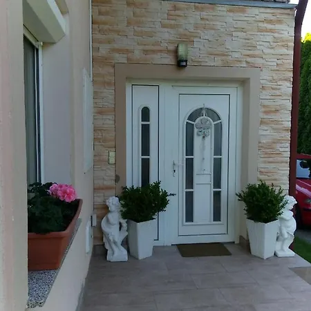 Majlath Vendeghaz 3*