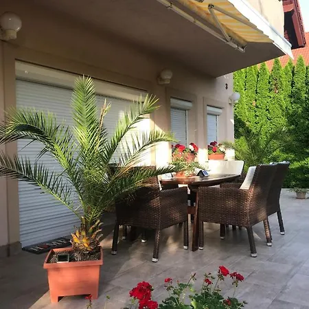 Guest house Majlath Vendeghaz 3*