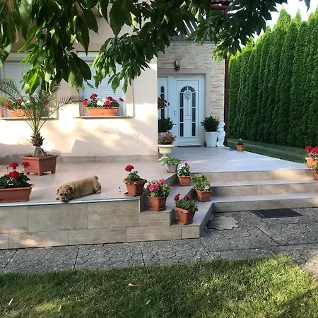 Majlath Vendeghaz Guest house