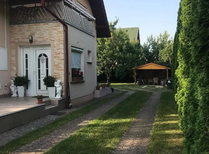 Majlath Vendeghaz Pensionat